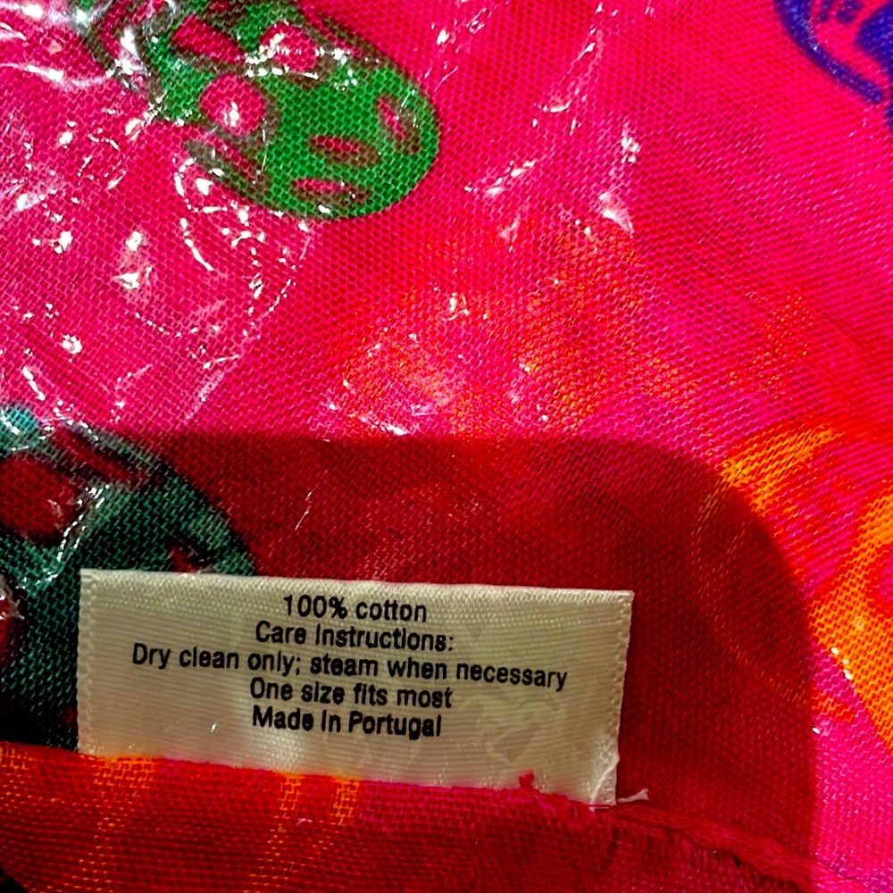 Pink skeleton scarf 70x35